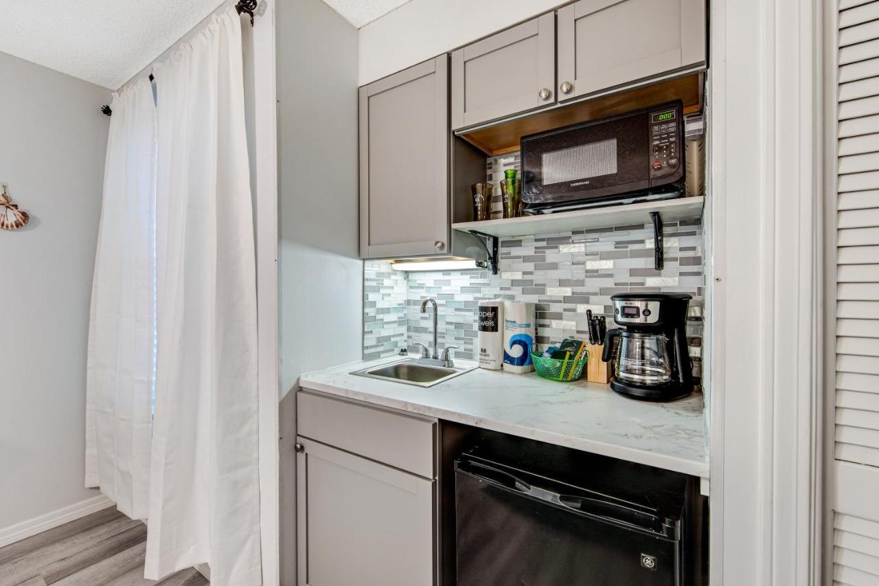 The Inn At St. Thomas Square #1203A Panama City Beach Bagian luar foto