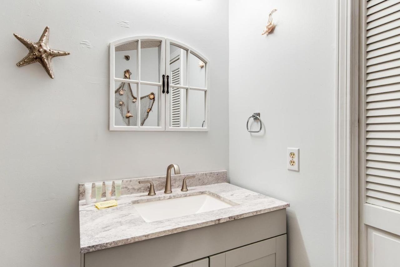The Inn At St. Thomas Square #1203A Panama City Beach Bagian luar foto